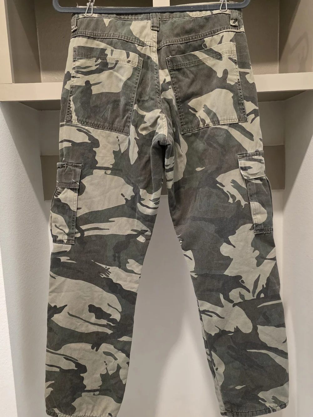Wrangler Men's Green Camo Cargo Pants